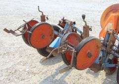 A-332 Monosem Planter