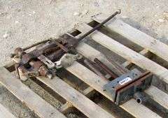 A-734 Clamp & Vise