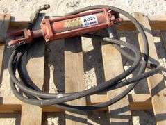 A-321 Hydraulic Cylinder & Chains