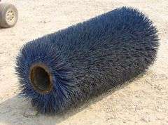 A-341 Livestock Scratcher