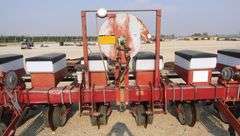 A-350  WIC 6 Row Planter