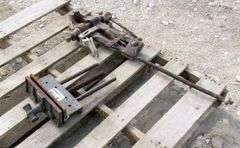A-734 Clamp & Vise
