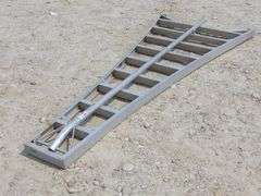 A-326 Orchard Ladder