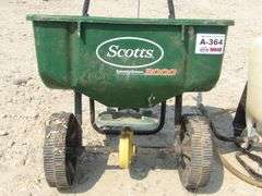 A-364 Fertilizer Spreader & Backpack Sprayer