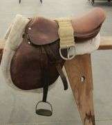 A-384 English Saddle & Pad