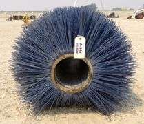 A-341 Livestock Scratcher