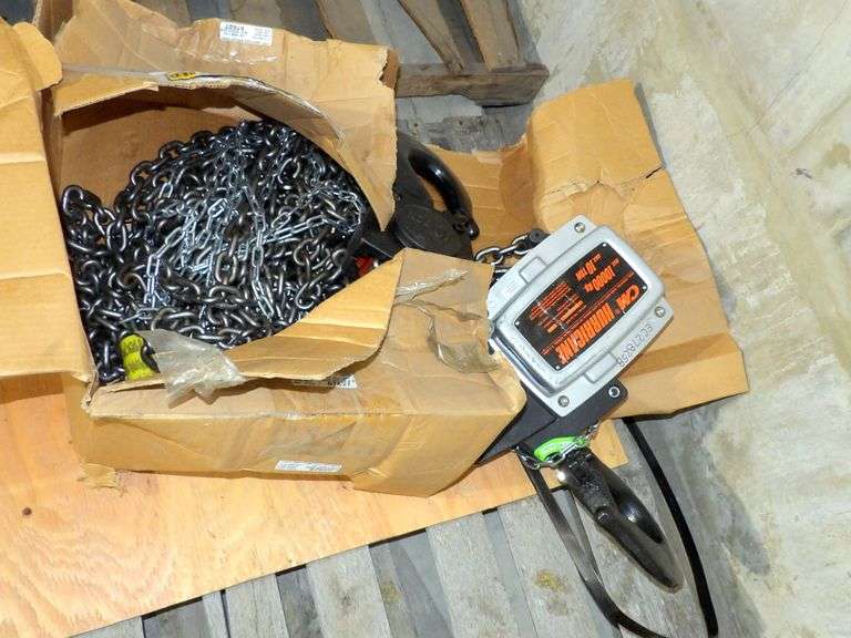 C-797 CM Hurricane 10 Ton Chain Hoist - Pickett Auction Service