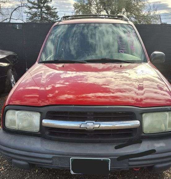 2004 CHEVROLET TRACKER