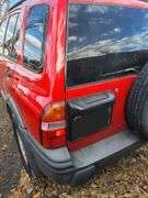 2004 CHEVROLET TRACKER