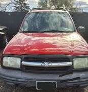 2004 CHEVROLET TRACKER