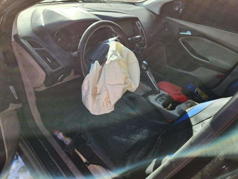 BOS PARTS ONLY- 2012 FORD FOCUS