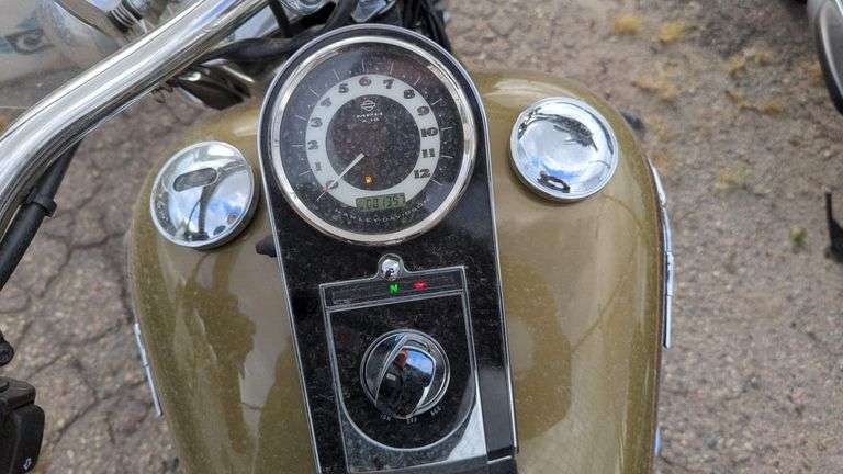 TITLE - 2007 HARLEY-DAVIDSON  SOFTAIL DELUXE