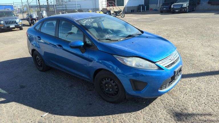 TITLE - 2011 FORD  FIESTA