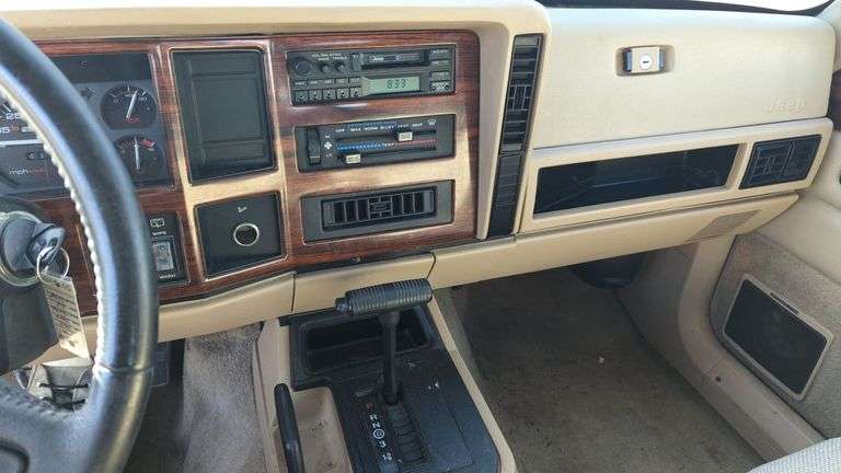 TITLE - 1995 JEEP  CHEROKEE
