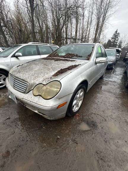 2002 MERCEDES-BENZ  C-CLASS