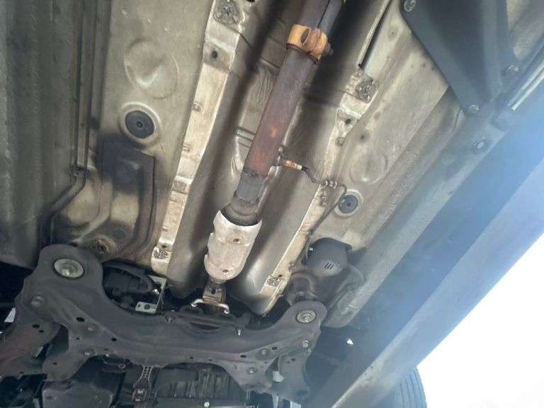 2004 VOLKSWAGEN  GOLF