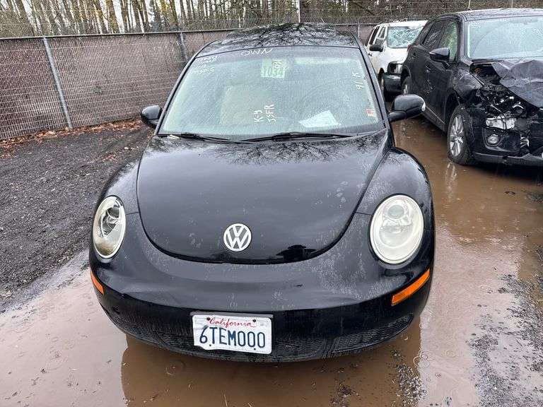 2007 VOLKSWAGEN  BEETLE