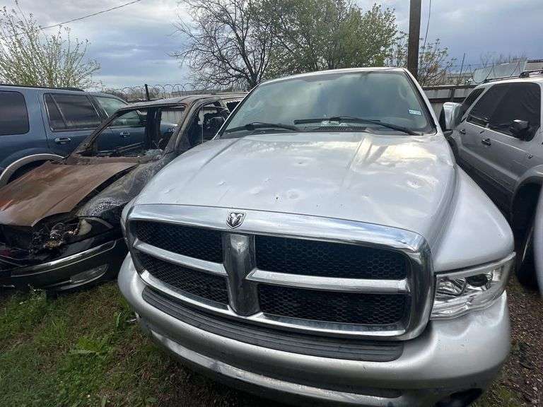 2004 DODGE RAM