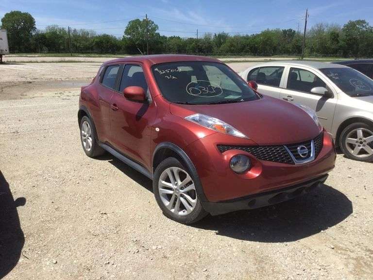 2011 NISSAN JUKE