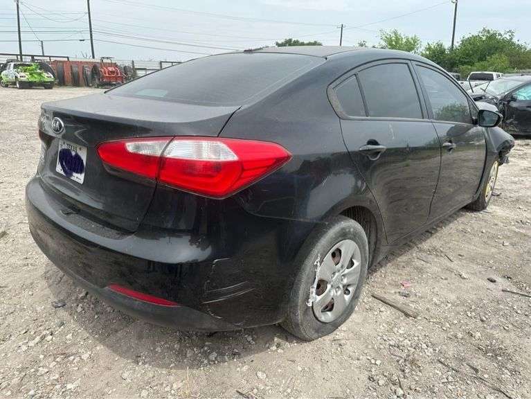 2016 KIA FORTE