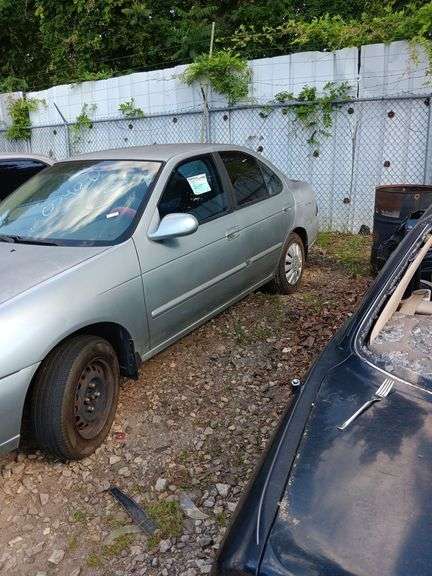 Derelict - 2002 NISSAN SENTRA