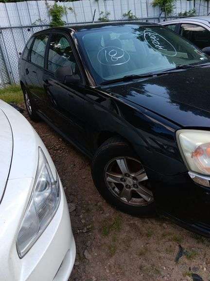 Derelict - 2004 CHEVROLET MALIBU