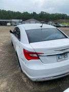 2011 CHRYSLER 200
