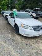 2011 CHRYSLER 200