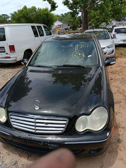 Derelict-2006 MERCEDES-BENZ C-CLASS