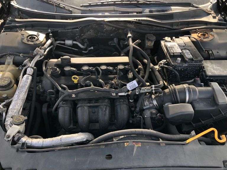 2010 MERCURY MILAN