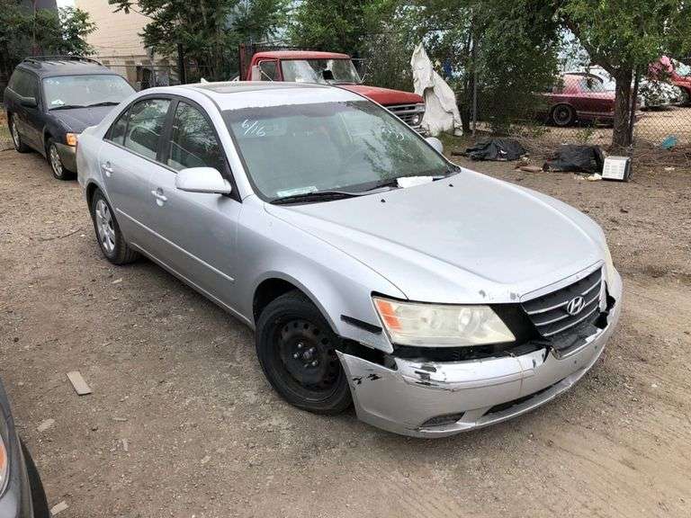 2009 HYUNDAI SONATA