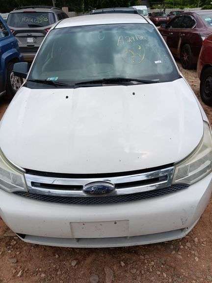 Derelict-2010 FORD FOCUS