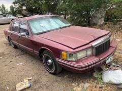 1991 LINCOLN TOWN CAR