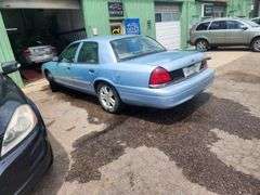 2011 FORD CROWN VICTORIA