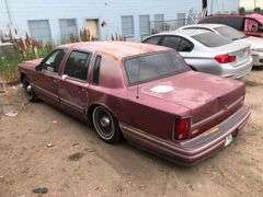 1991 LINCOLN TOWN CAR