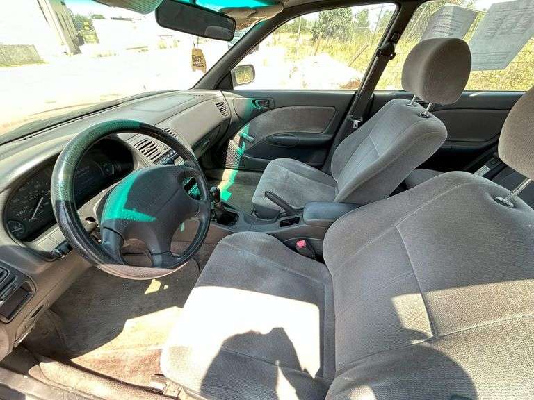 1997 SUBARU LEGACY