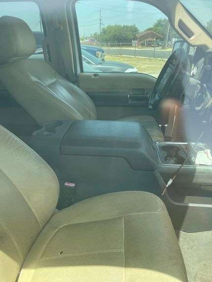 2011 FORD F-450