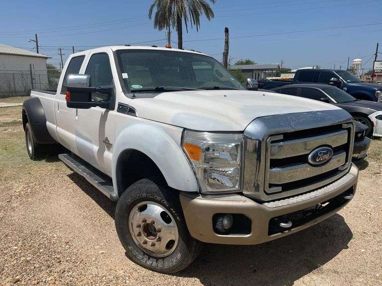 2011 FORD F-450