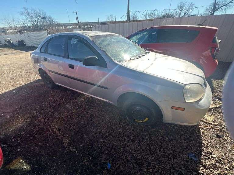 2004 SUZUKI FORENZA