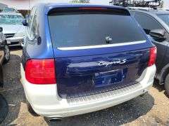 2004 PORSCHE CAYENNE