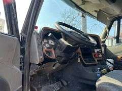 2010 INTERNATIONAL LF627