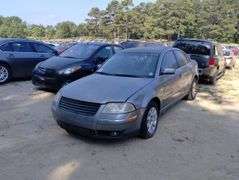 2003 VOLKSWAGEN PASSAT