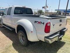 2011 FORD F-450