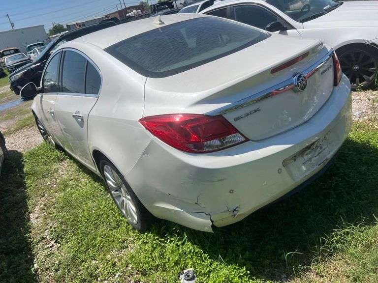 2012 BUICK REGAL