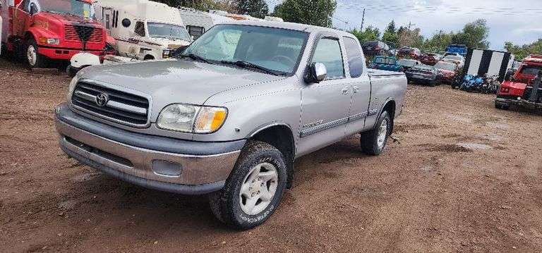 2001 TOYOTA TUNDRA