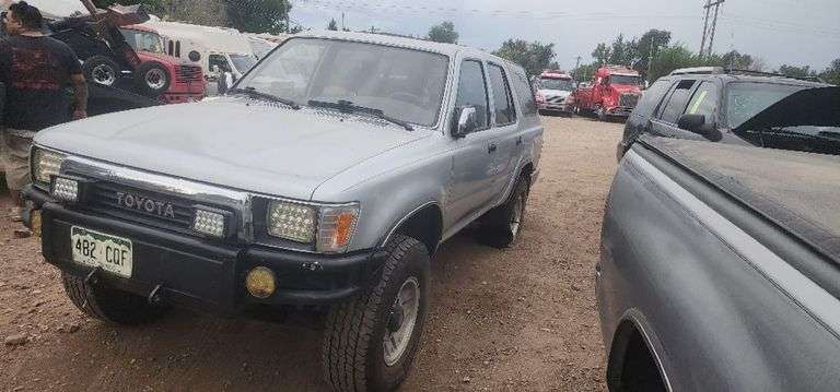1991 TOYOTA 4-RUNNER