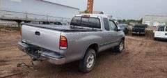 2001 TOYOTA TUNDRA