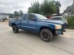 2005 DODGE DAKOTA