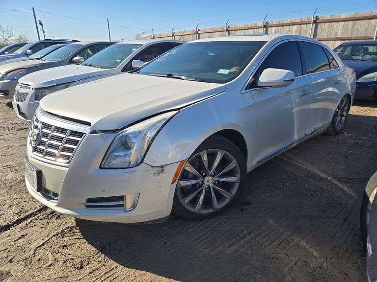 2013 CADILLAC XTS