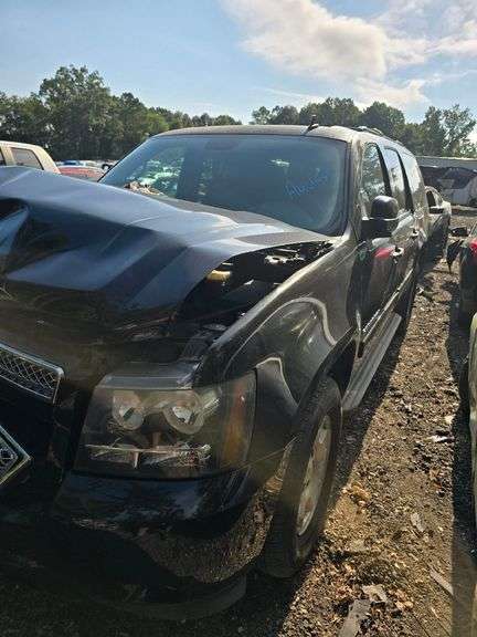 2013 CHEVROLET  SUBURBAN